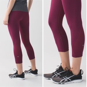 Lululemon Run Inspire Crop II Leggings Dashing 8